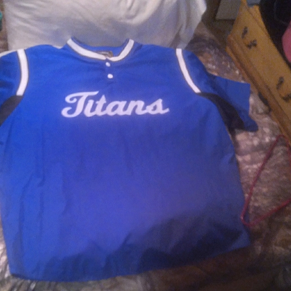 R classis baseball shirt